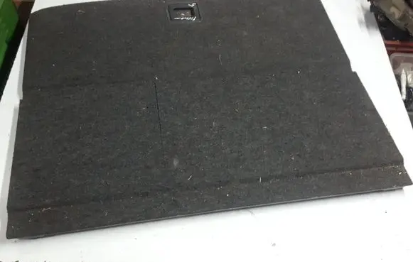 Volkswagen Tiguan Trunk/boot floor carpet liner 5N0858855A