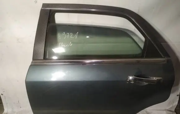 Chrysler 300 - 300C Rear door pilkos