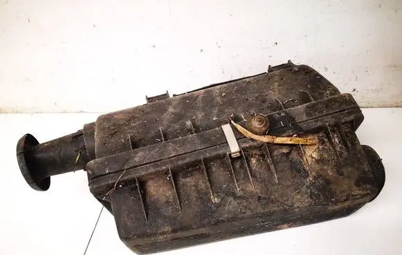 BMW 7 E32 Air filter box lp981432 lp981-432