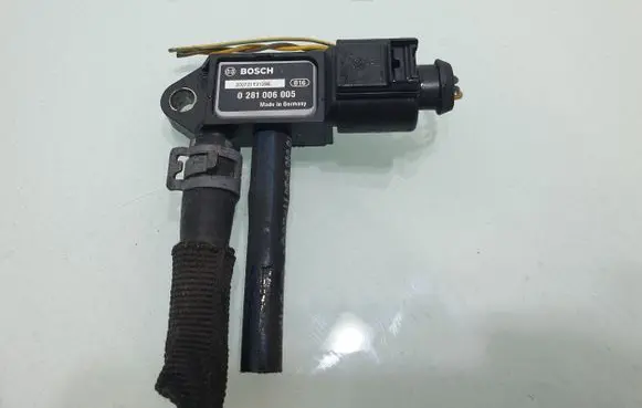 Audi Q5 SQ5 Exhaust gas pressure sensor 0281006005