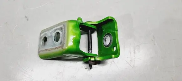 Opel Mokka B Rear door upper hinge 1608322780