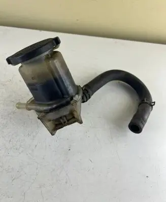 Toyota RAV 4 (XA20) Power steering fluid tank/reservoir