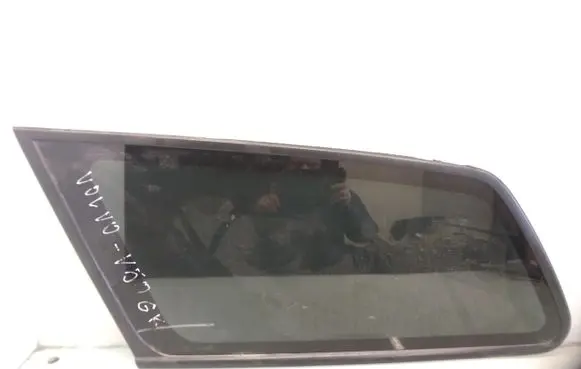 Volvo V50 Rear side window 43R00022