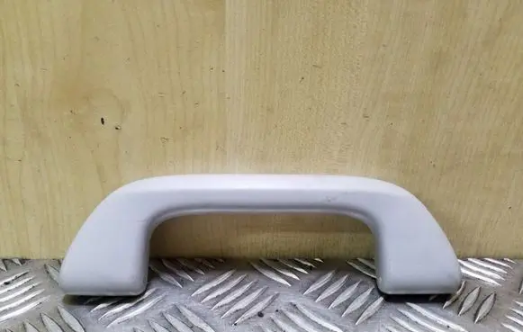 Honda CR-V Front interior roof grab handle