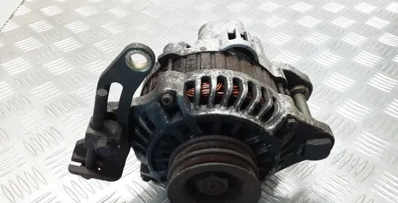 Mitsubishi Pajero Generator/alternator ME203546 A3TB1999