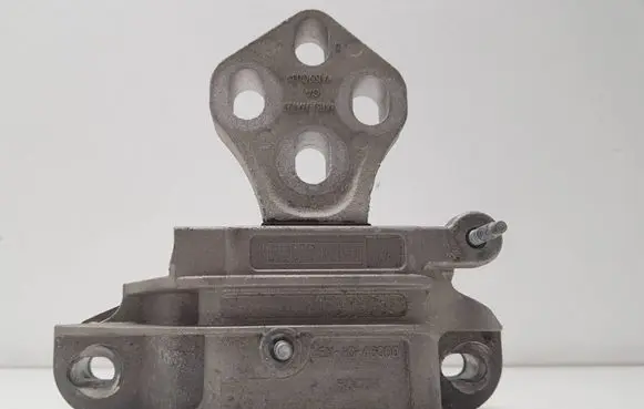 Ford Puma Engine mount bracket ENA046000 M1B127M121