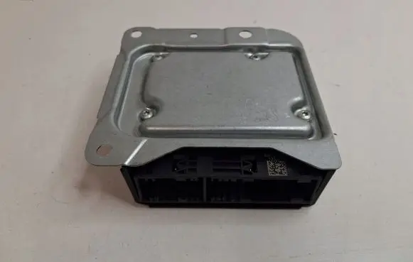 Peugeot Partner III Bonnet Pedestrian Airbag Actuator 0285014801