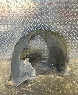 Audi Q7 4L Front wheel arch liner splash guards