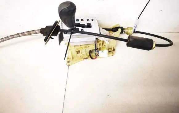 Hyundai Sonata Gear shifter/selector