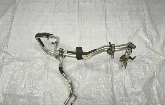 Jaguar F-Pace Air conditioning (A/C) pipe/hose HK8319A834CB
