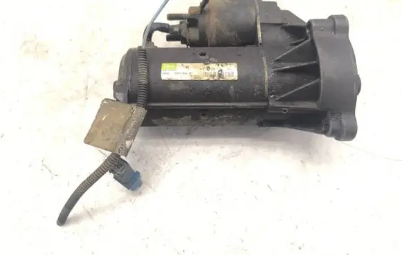 Peugeot 806 Starter motor 09A1 0311CG