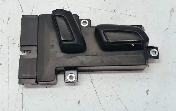 Volkswagen Touareg II Seat control switch 7P6959748A 7P6959748