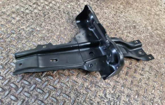 Mercedes-Benz A W177 Other engine bay part A1776265300