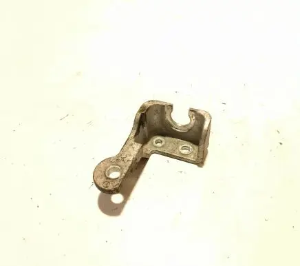 Nissan X-Trail T32 Gear shift cable bracket 