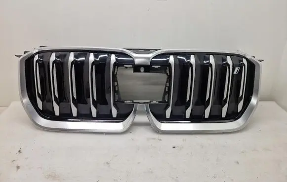 BMW X1 U11 Front bumper upper radiator grill