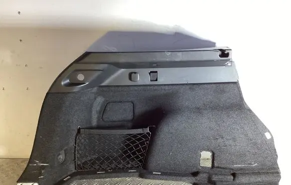 Trunk/boot lower side trim panel