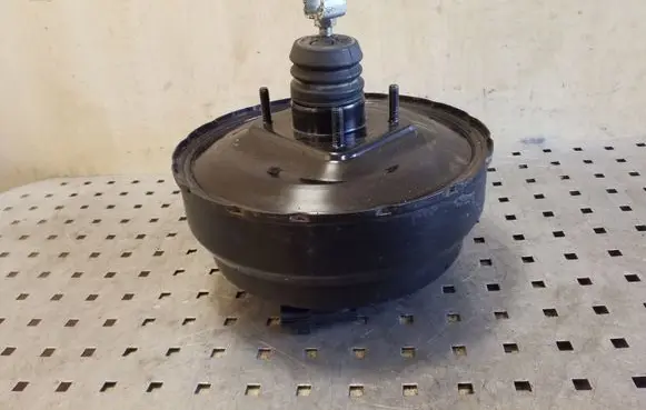 KIA Sportage Brake booster 585002Y870 2Y58501140