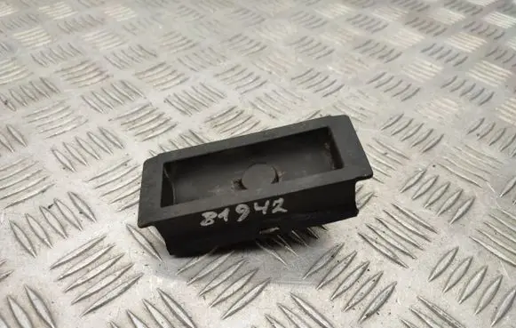 Audi A6 C7 Jacking socket point 4G0802847