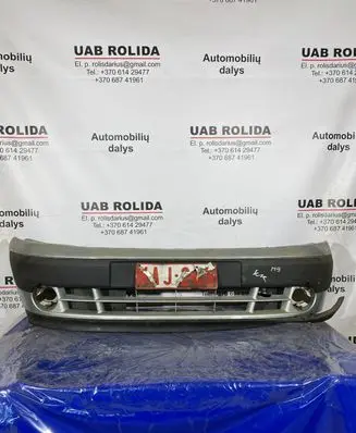 Renault Kangoo I Front bumper 8200152587