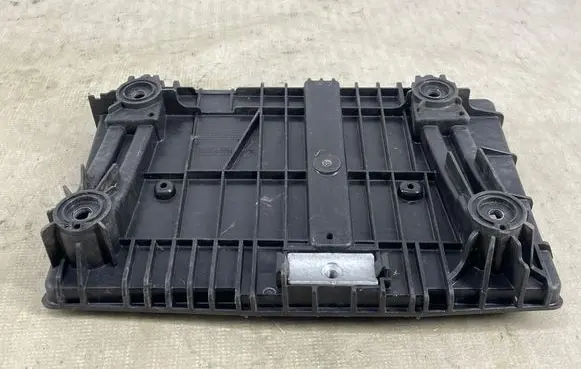 Mercedes-Benz C W205 Battery tray A2056200118
