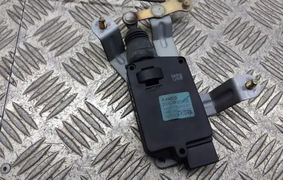 Hyundai Santa Fe Tailgate boot lock/latch motor 95750-26000