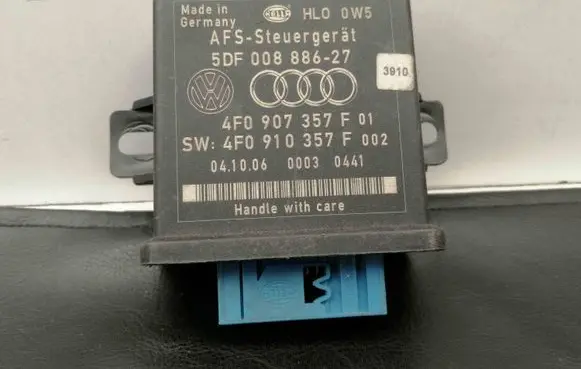 Audi Q7 4L Light module LCM 5DF00888627 4F0907357F