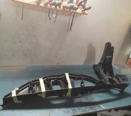 BMW X5 E70 Headlight/headlamp mounting bracket