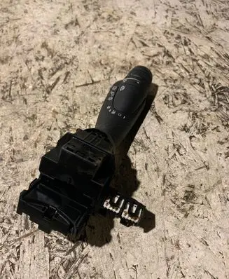 Volvo XC40 Wiper control stalk 31481373