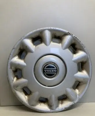 Volvo S40, V40 R15 wheel hub/cap/trim 9157418