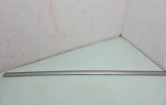 Chrysler Pacifica Door glass trim 68188802AE