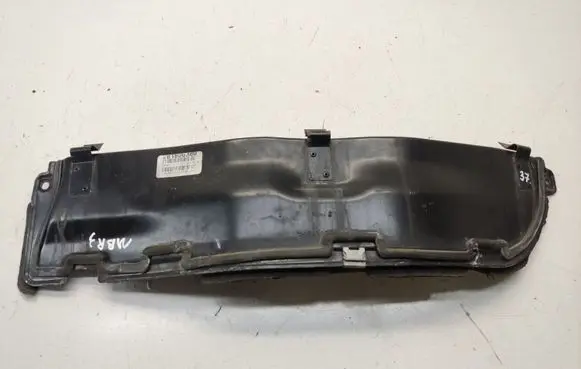 Mercedes-Benz R W251 Heat shield in engine bay A2516200978 281800380