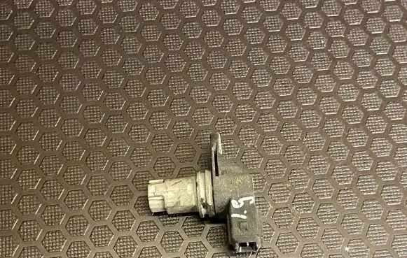 Renault Espace - Grand espace IV Camshaft position sensor 8200789528 PA66GF30 113036