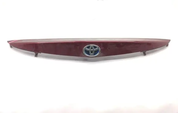 Tailgate/trunk spoiler