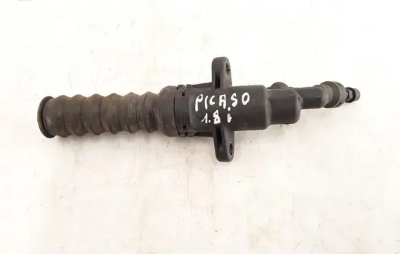 Citroen Xsara Picasso Clutch master cylinder