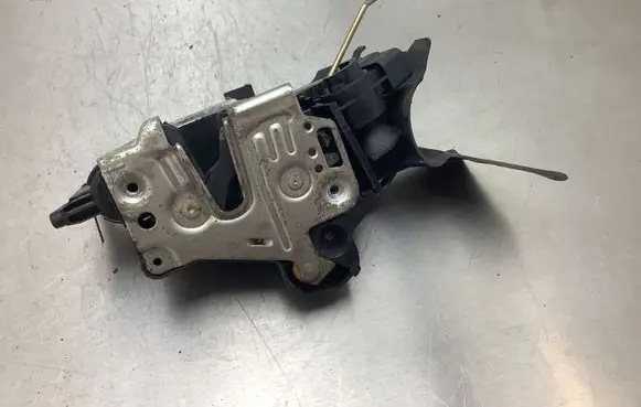 Mercedes-Benz SLK R170 Front door lock 4142111235