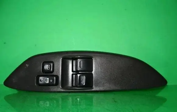 Toyota Yaris Electric window control switch