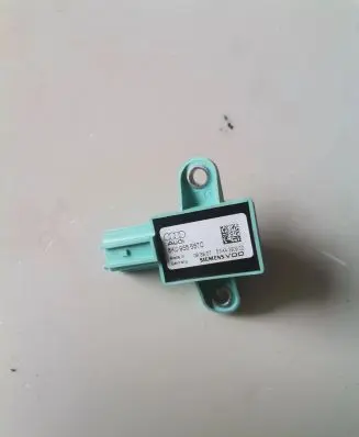 Audi A4 S4 B8 8K Airbag deployment crash/impact sensor 8K0955557C 5WK4380902