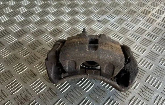 Chevrolet Epica Front brake caliper