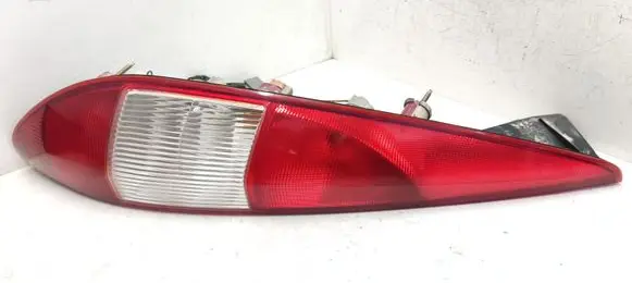 Ford Mondeo Mk III Rear/tail lights 1S7113405C