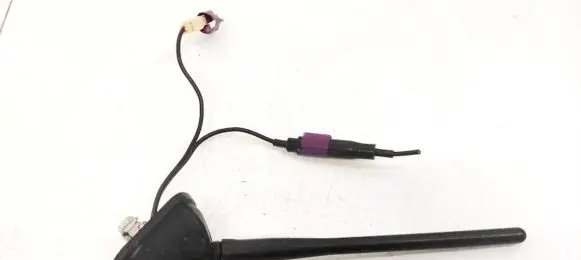 Peugeot 4007 Aerial GPS antenna