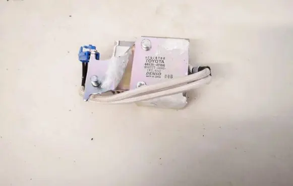 Toyota Prius (XW20) Heater blower motor/fan resistor 4453547050 44535-47050