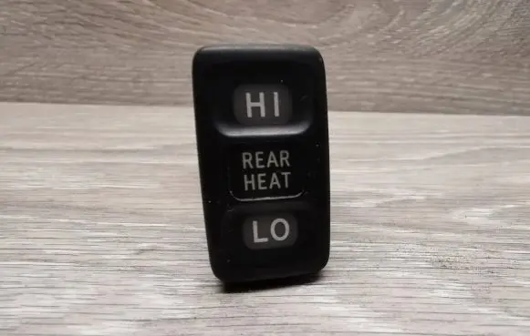 Toyota Avensis Verso Seat heating switch 191333