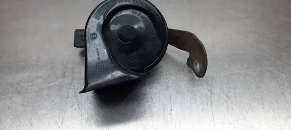 Volvo V40 Horn signal A8S4