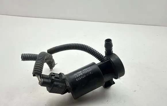 Lexus GS 300 350 430 450H Headlight washer pump 8554200950 3670578207