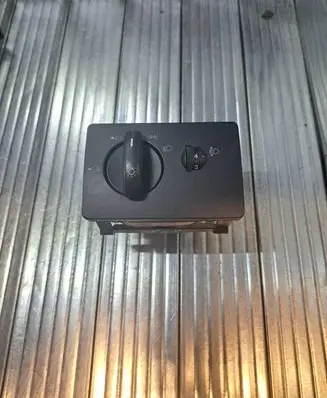 Ford Focus Light switch 7M5T13A024EA