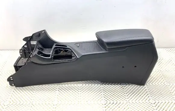 KIA Optima Center console 846102T060
