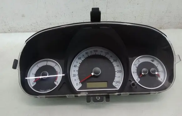 KIA Ceed Speedometer (instrument cluster) 940031H131