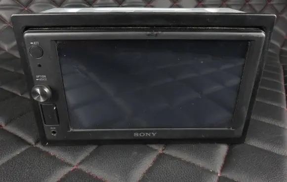 Alfa Romeo Mito Radio/CD/DVD/GPS head unit XAVAX1000 1852644 10R0510250