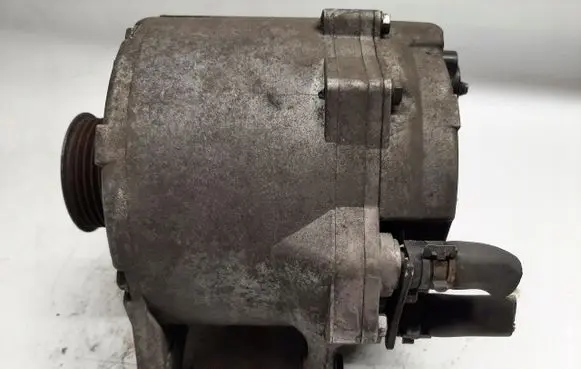 Audi A8 S8 D3 4E Generator/alternator 059903015P