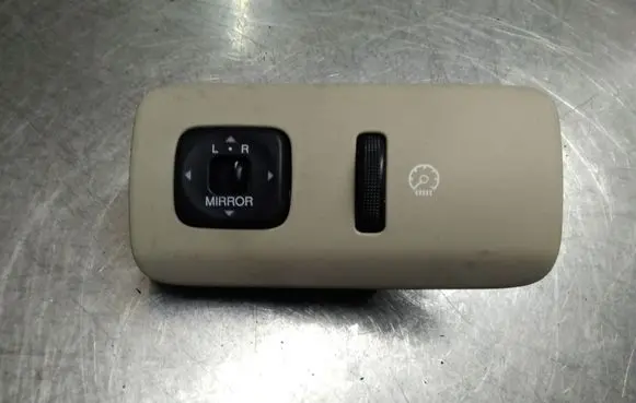 Lexus ES 250 - 300 - 330 Wing mirror switch 5544633120